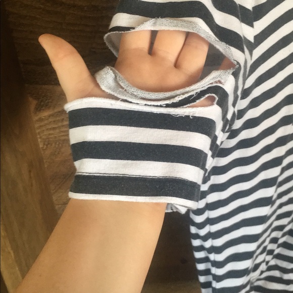 VIBES! - Picture 3 of 3